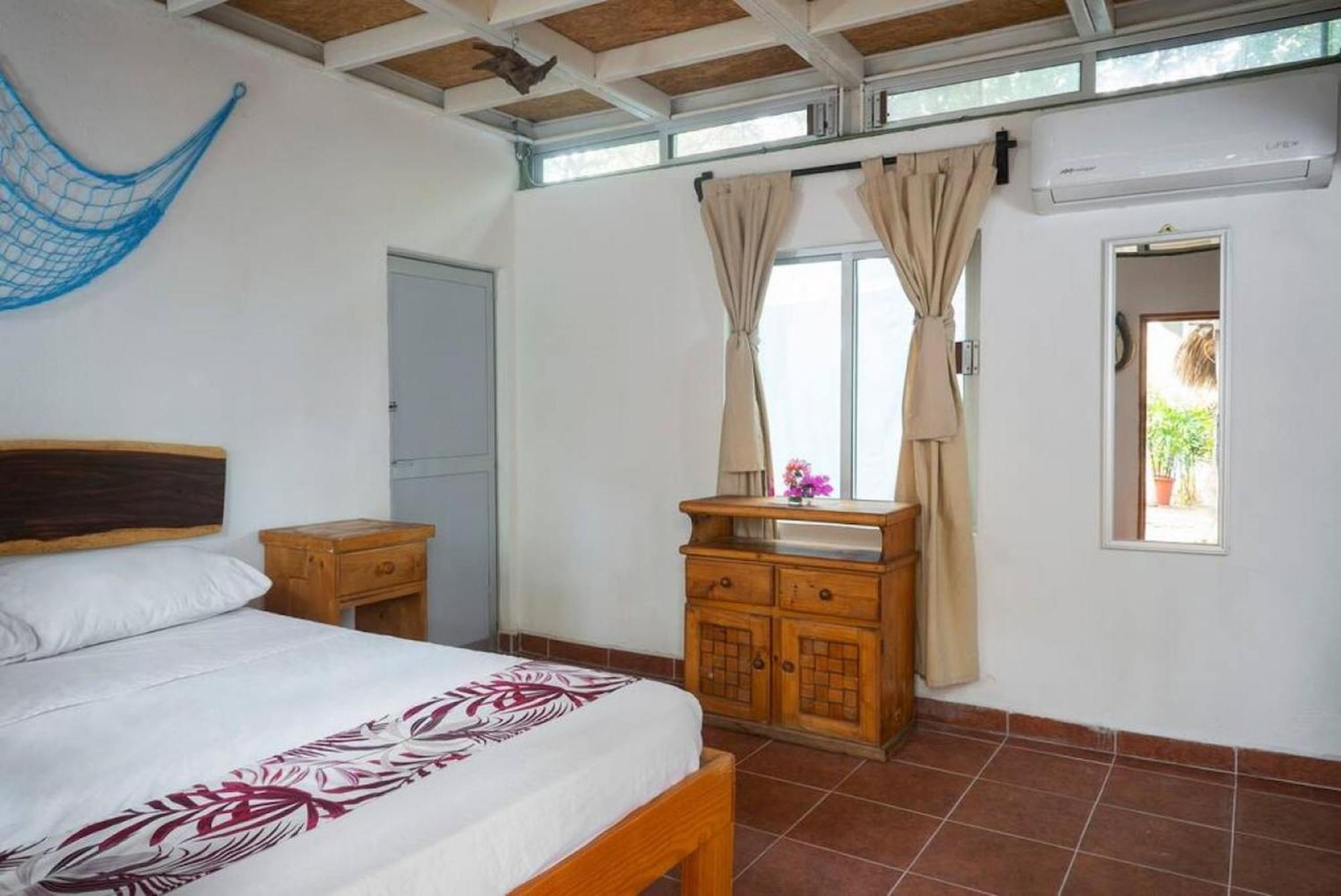 Frida Paradise Beach Hotel - Punta Zicatela Brisas de Zicatela Buitenkant foto