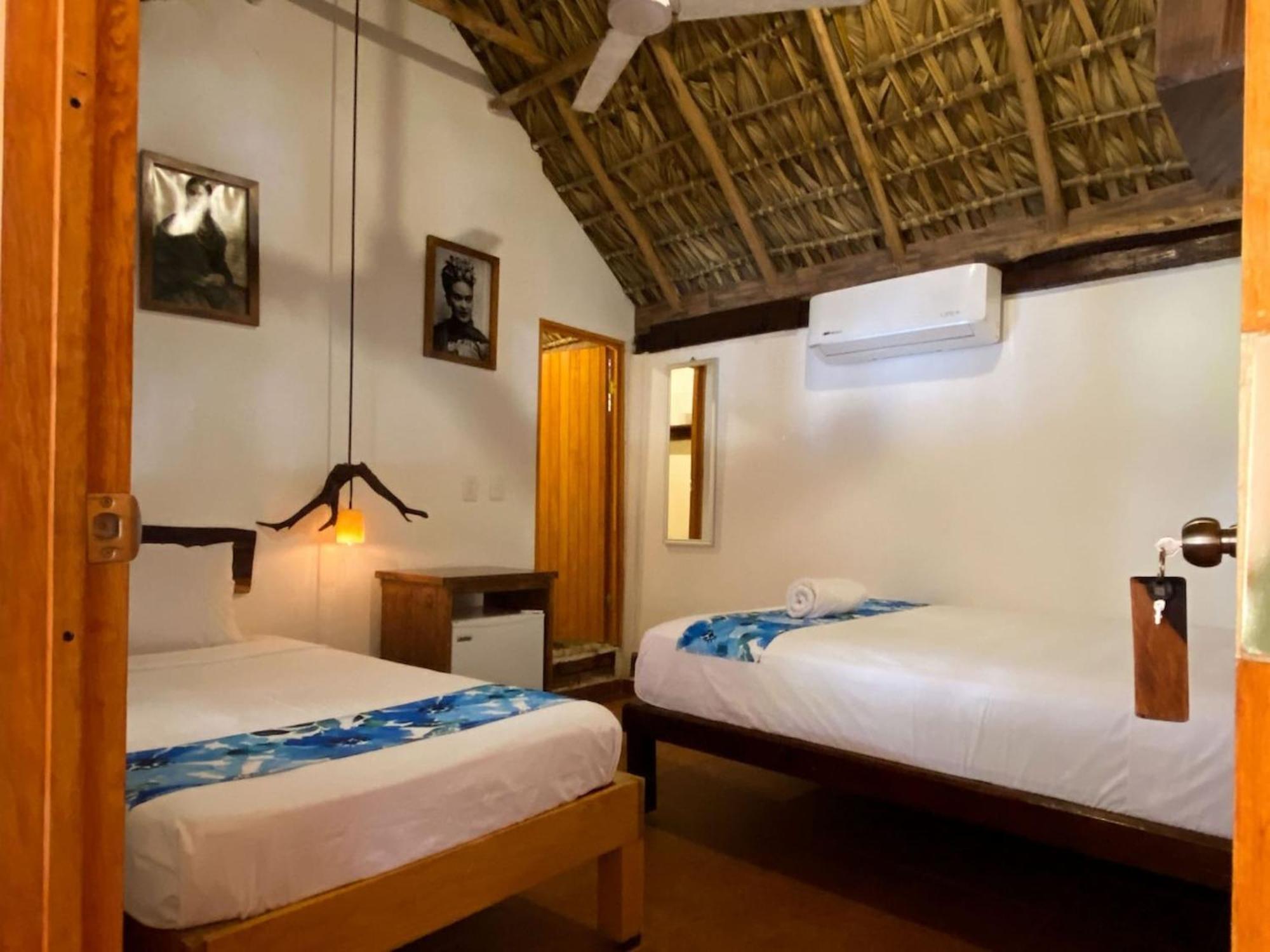 Frida Paradise Beach Hotel - Punta Zicatela Brisas de Zicatela Buitenkant foto