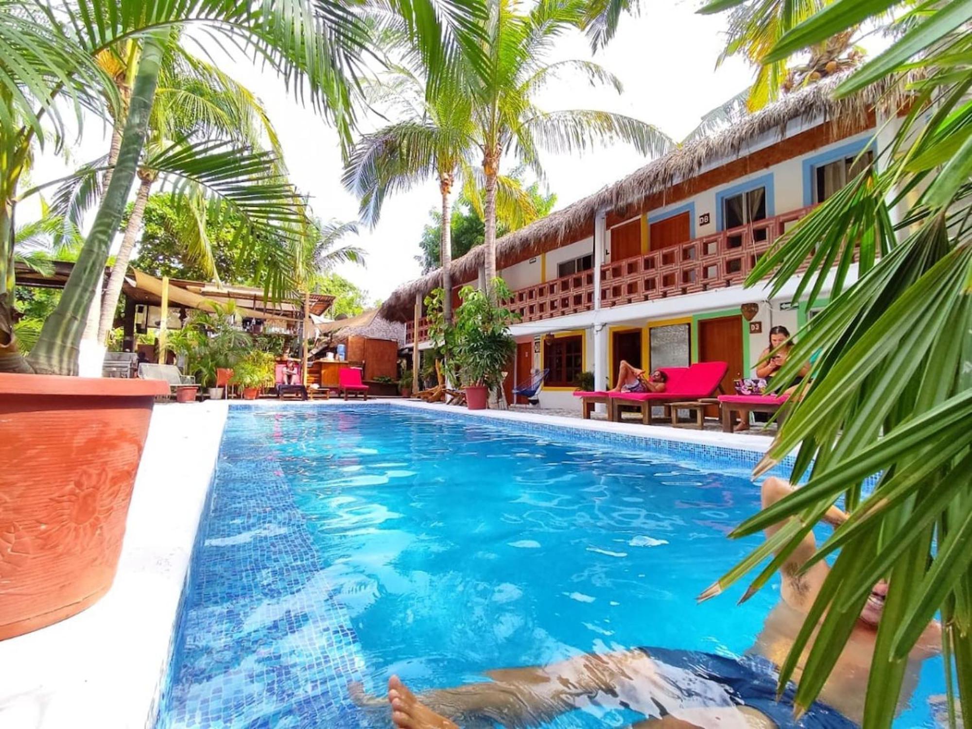 Frida Paradise Beach Hotel - Punta Zicatela Brisas de Zicatela Buitenkant foto